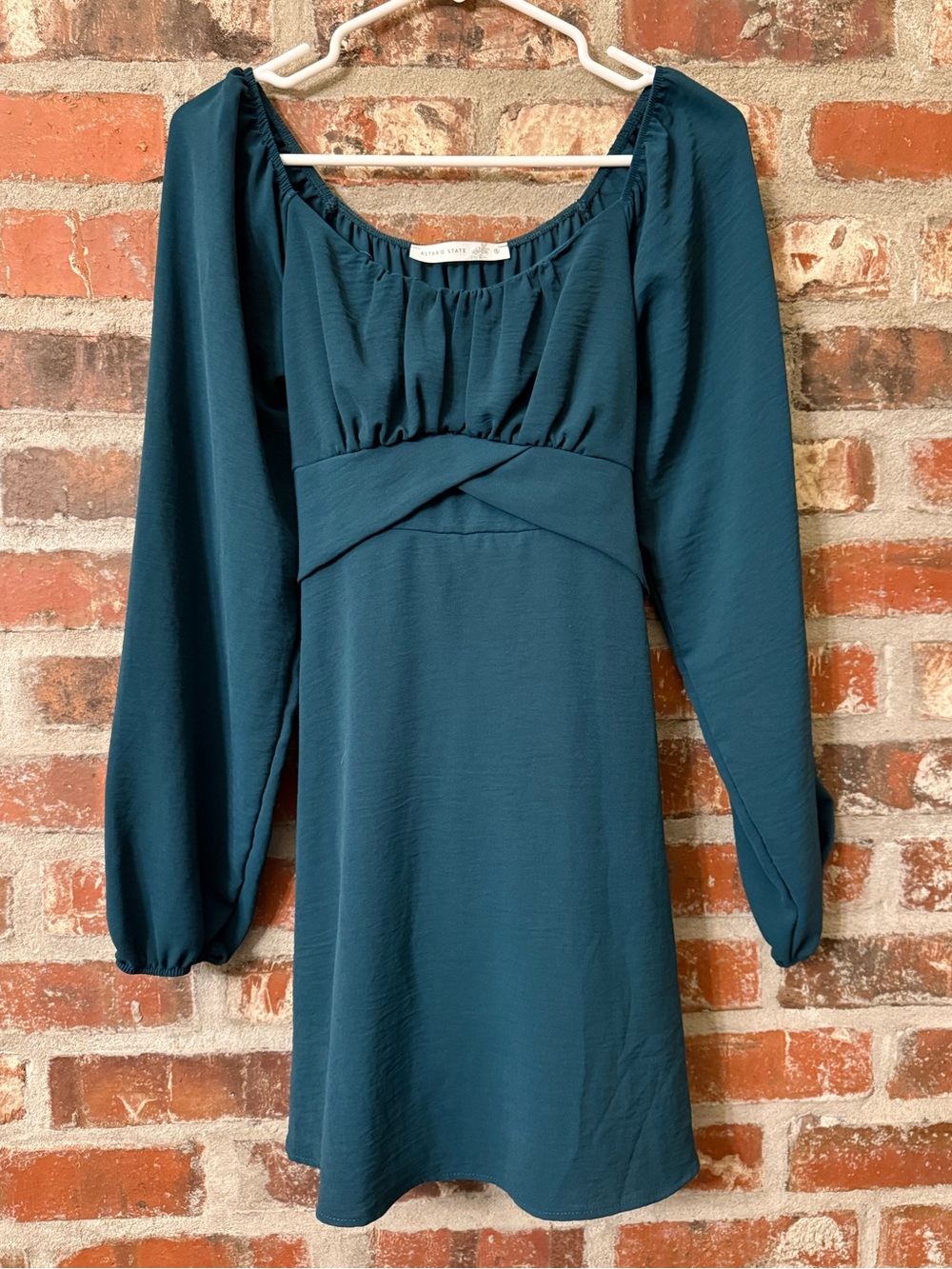 D49 Altar'd State Teal Long-Sleeve Mini Dress